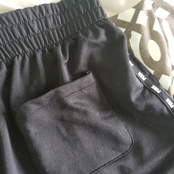 PINK shorts - Picture 8 of 8